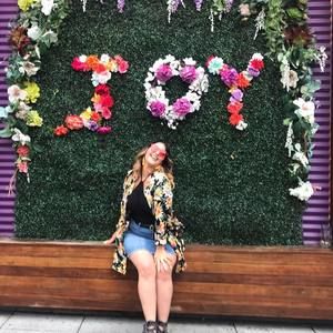 Meet your Posher, Marycela